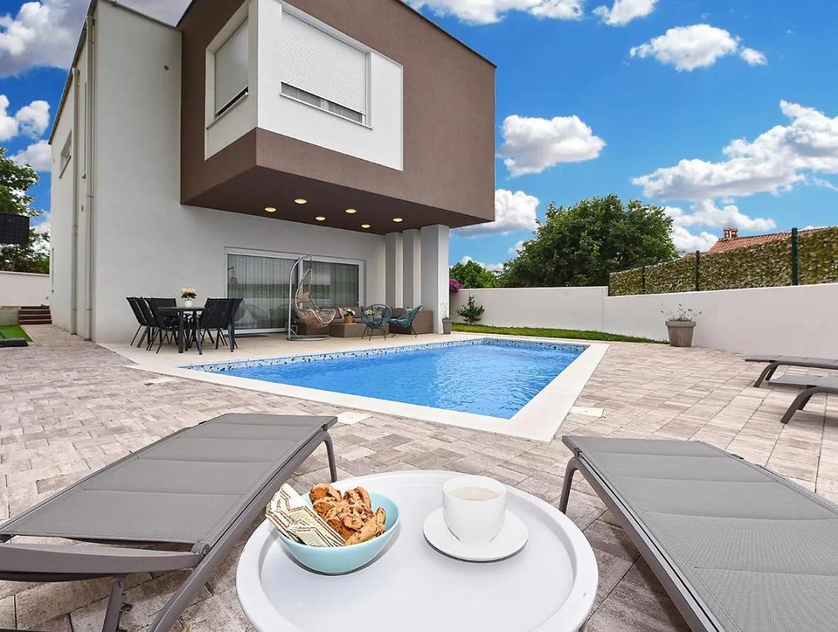 Villa Mia exterior and private poolside terrace